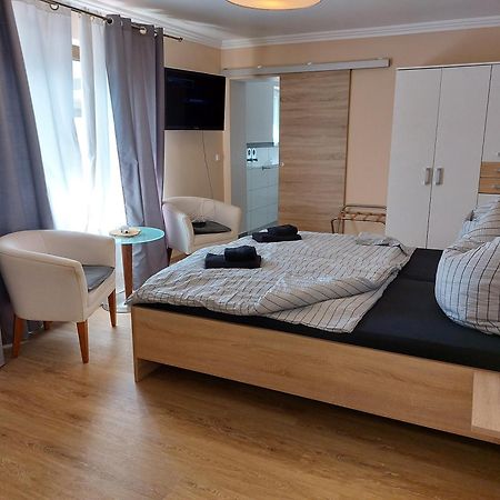Appartement Haus Strandlust- Gemuetliches Studio Direkt Am Duemmer à Lembruch Extérieur photo