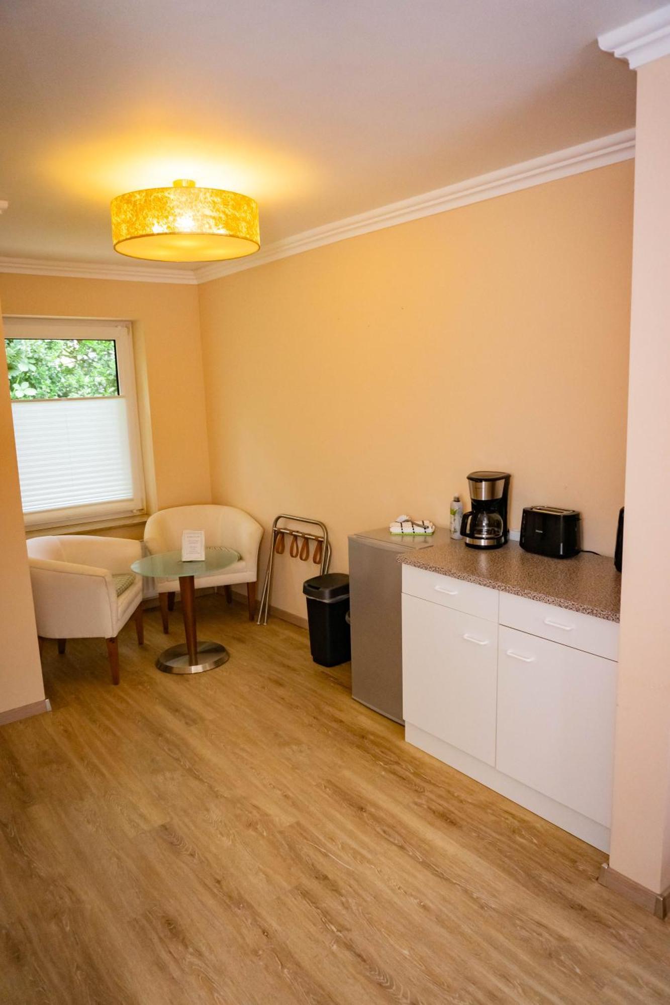 Appartement Haus Strandlust- Gemuetliches Studio Direkt Am Duemmer à Lembruch Extérieur photo